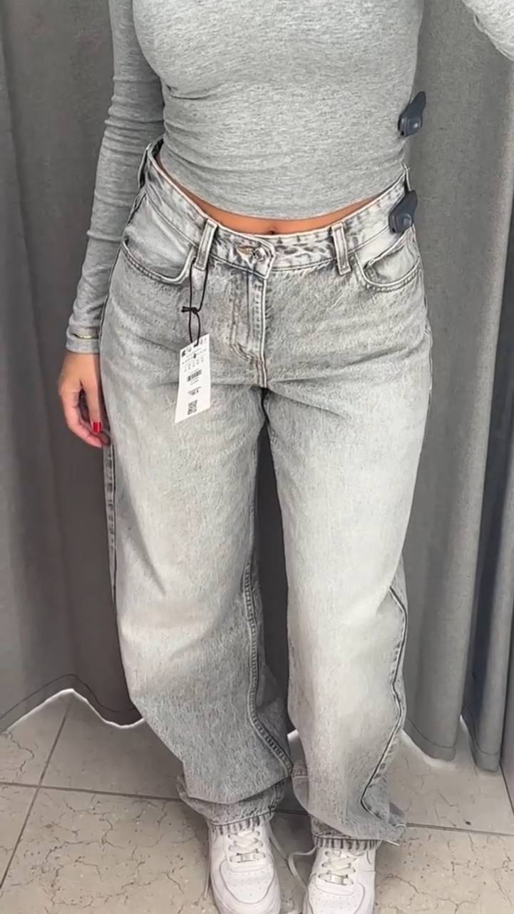 Grey baggy jeans